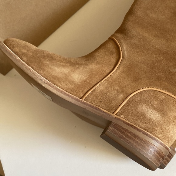 Women’s UGG DALEY TALL CHESTNUT UNLINED BOOTS #6.5 NO OFFERS - Picture 5 of 7